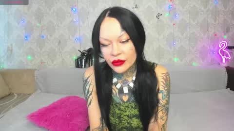 Helena Tuman online show from 03-09-25, 05:33