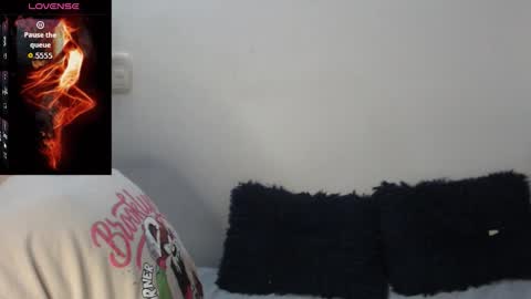 Megan and sophi online show from 11-10-25, 11:48