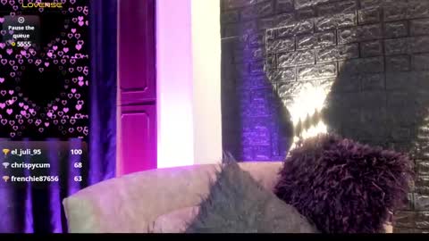     online show from 12-23-24, 05:54