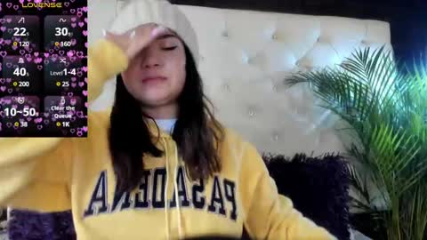     online show from 12-24-24, 11:28