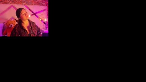     online show from 10-15-25, 12:27