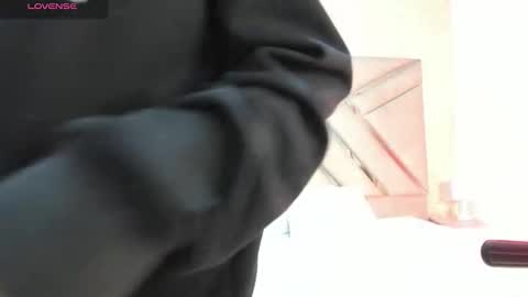     online show from 02-02-26, 12:26