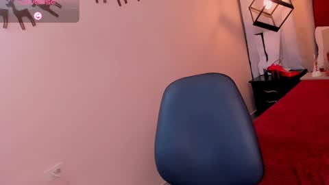 megan do santos online show from 12-31-24, 12:32