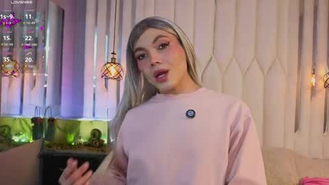 megan do santos online show from 05-02-26, 08:25