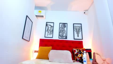 Megan online show from 01-24-25, 02:28