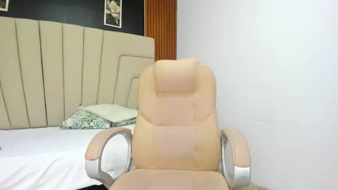 Megan online show from 09-23-25, 03:31