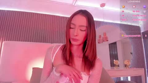 MEGAN online show from 04-17-26, 05:16