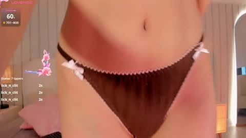 Snapshot of megan_holly_ chatting on 05-01-26, 08:13 MEGAN online show from 05-01-26, 08:13