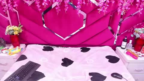 megan_latinn online show from 01-10-25, 06:09
