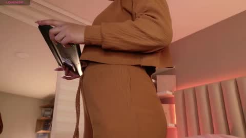     online show from 09-11-25, 12:05