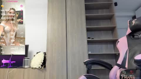 Megan online show from 10-05-25, 05:06