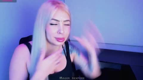 Snapshot of megan_sexrose chatting on 03-10-26, 01:32 Megan rose online show from 03-10-26, 01:32
