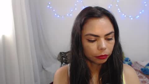 Snapshot of megan_shadow chatting on 05-27-26, 09:01 Megan Shadow online show from 05-27-26, 09:01