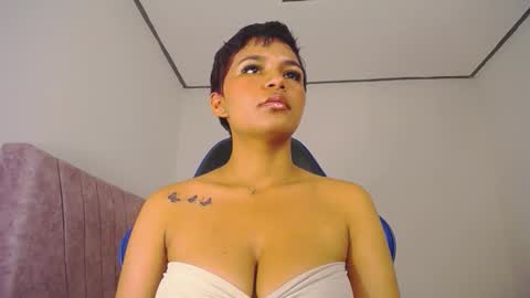 Megan online show from 11-07-25, 07:41