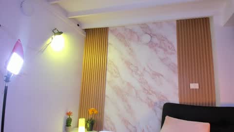 Megan online show from 01-24-25, 11:59