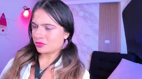 Megan online show from 02-13-25, 03:35