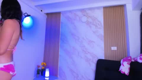 Megan online show from 02-20-25, 06:13