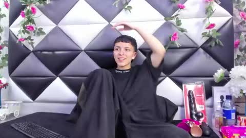 Snapshot of megan_thompsonn_ chatting on 09-28-25, 02:06 megan_thompsonn_ online show from 09-28-25, 02:06