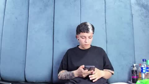 megan_thompsonn_ online show from 05-06-26, 02:51