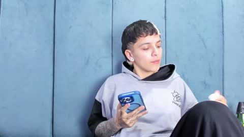 megan_thompsonn_ online show from 05-31-26, 02:42