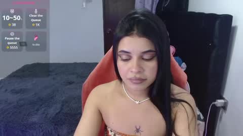 Carolina online show from 05-08-26, 03:56