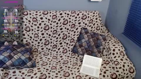 Snapshot of megan_weed chatting on 12-18-25, 10:16 megan_weed online show from 12-18-25, 10:16