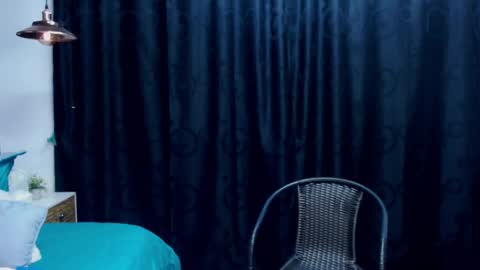 M E G A N   online show from 02-07-25, 08:10