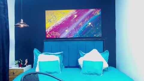 M E G A N   online show from 02-23-25, 04:57