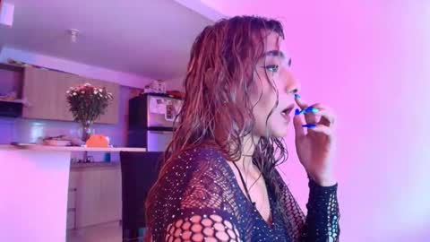 Snapshot of meganadriels96 chatting on 02-15-26, 08:27 M E G A N online show from 02-15-26, 08:27