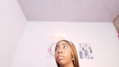 Snapshot of meganbarko chatting on 10-02-25, 05:47 megan online show from 10-02-25, 05:47