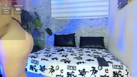 Snapshot of meganblazze chatting on 03-18-26, 03:53 Megan online show from 03-18-26, 03:53