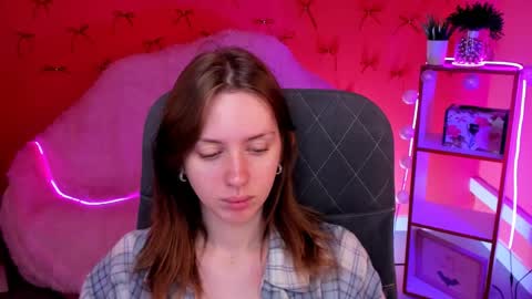 Snapshot of meganclapp chatting on 05-09-26, 05:23 Megan online show from 05-09-26, 05:23