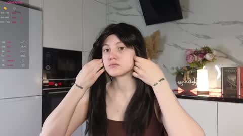 Michelle online show from 01-15-25, 05:08