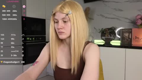 Michelle online show from 01-19-25, 08:18