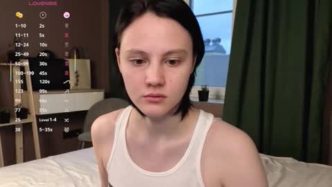 Michelle online show from 11-10-25, 05:06