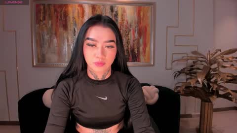 Megan Cross online show from 11-26-25, 04:02