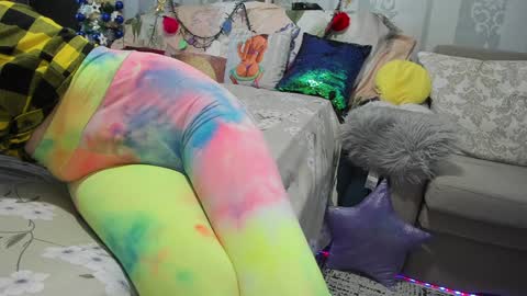 Nicki--------- Welcome to my Room online show from 12-14-24, 08:56