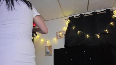 Megan Hofman online show from 12-16-25, 03:11