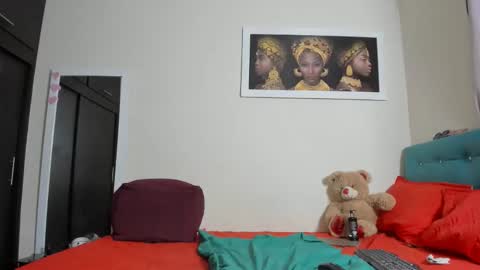 megan        online show from 02-26-26, 02:10