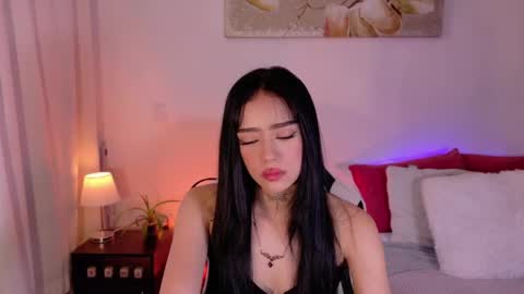 Snapshot of meganlake chatting on 04-15-26, 04:03 megan lake online show from 04-15-26, 04:03