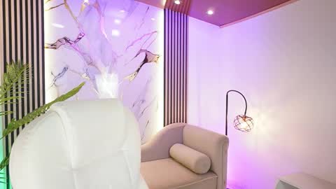 Megan Lowell online show from 12-16-25, 07:08