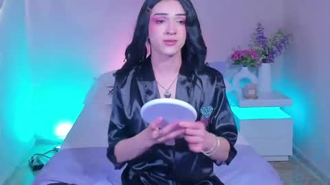 Snapshot of meganlust11 chatting on 04-28-26, 05:01 meganlust11 online show from 04-28-26, 05:01
