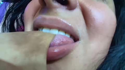 megan online show from 02-19-25, 07:27