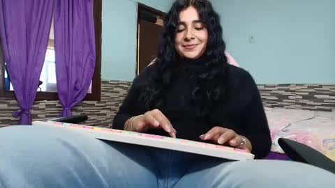 megan online show from 02-21-25, 05:42