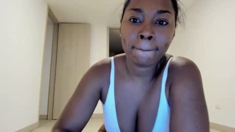 meganmir1 online show from 01-22-25, 03:52