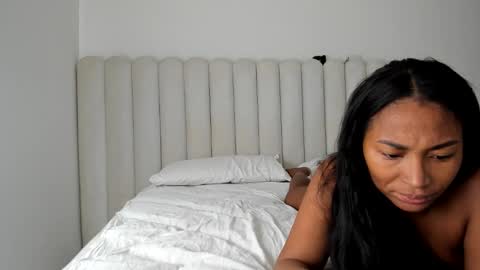 Snapshot of meganmir1 chatting on 02-15-26, 04:14 meganmir1 online show from 02-15-26, 04:14