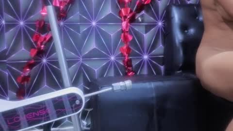 Snapshot of megann_9 chatting on 03-23-26, 09:35 Megan online show from 03-23-26, 09:35