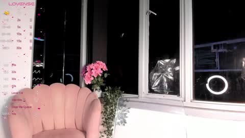 Mara online show from 12-27-24, 10:23