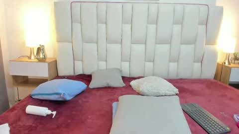 Megan Queen online show from 05-11-26, 02:45