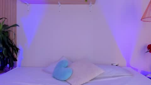 Meganritz online show from 10-14-25, 03:40